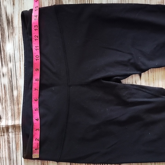 Lululemon Capris - Picture 2 of 6